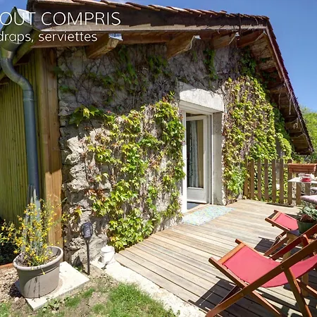 Montagne Avec Terrasse Privative, Wifi, Pres De Sentiers De Randonnee, Animaux Acceptes - Fr-1-496-224 Saint-Priest-la-Prugne